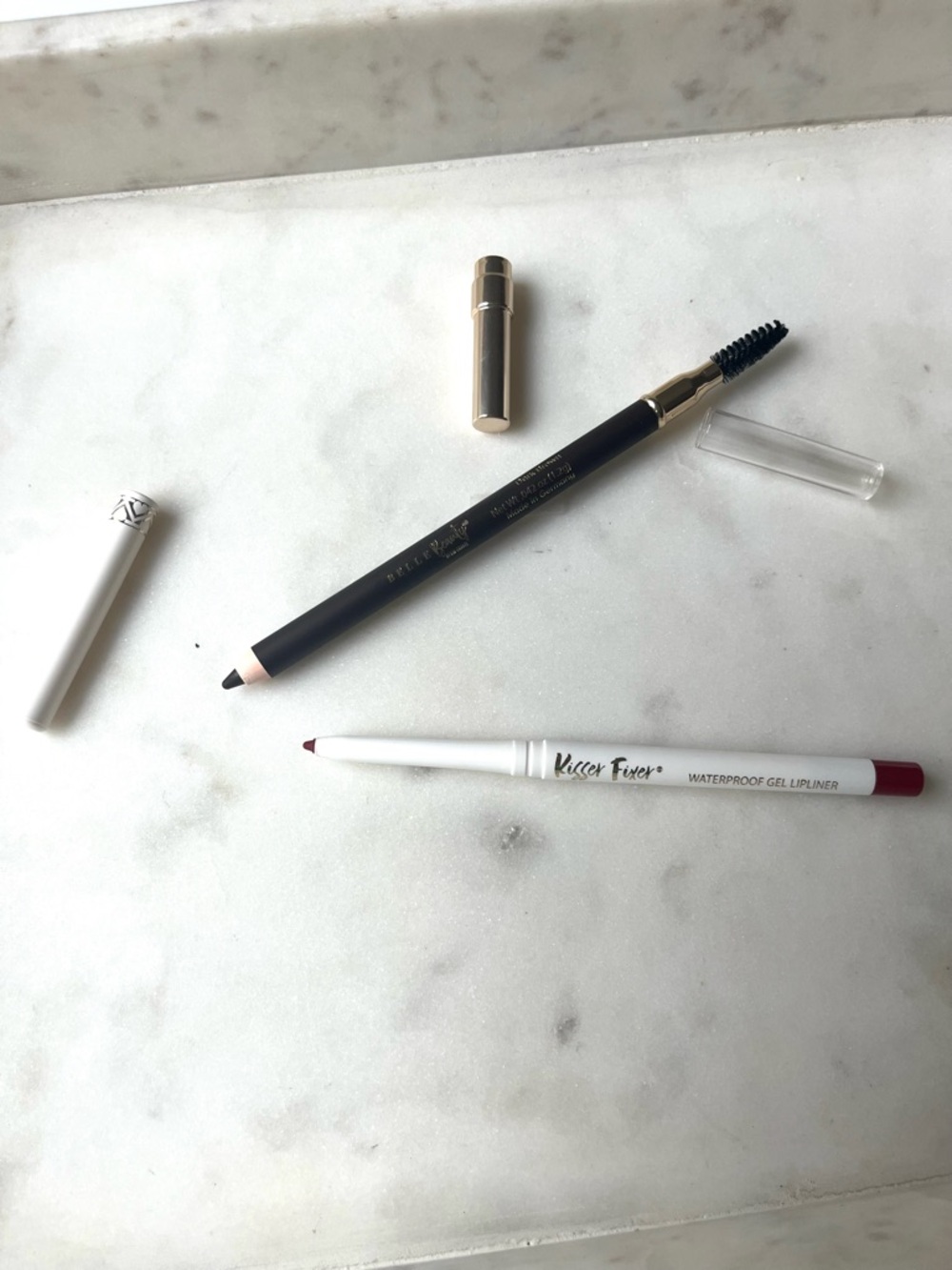 💜 SET OF 2, Waterproof Gel RED Lipliner & Dual Ended Brow Brush Pencil - Picture 4 of 4